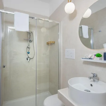 Red Queen Herculaneum