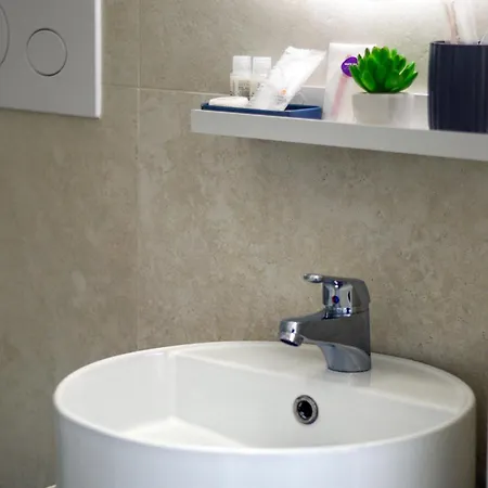 Red Queen Herculaneum Ερκολάνο