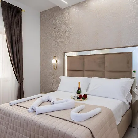 Red Queen Herculaneum Πανσιόν 3*