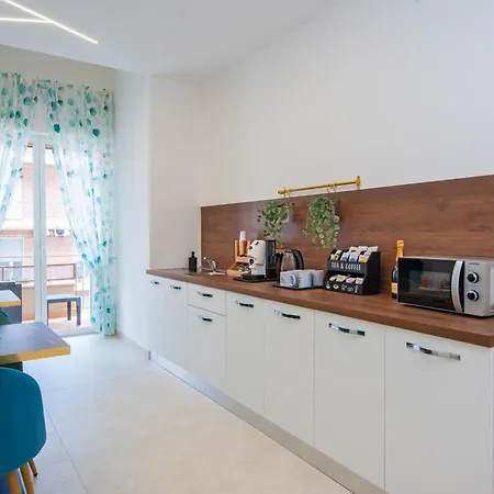 Red Queen Herculaneum Ερκολάνο